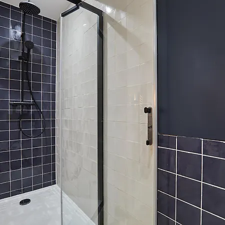 Bois De Vincennes By Prestige Paris